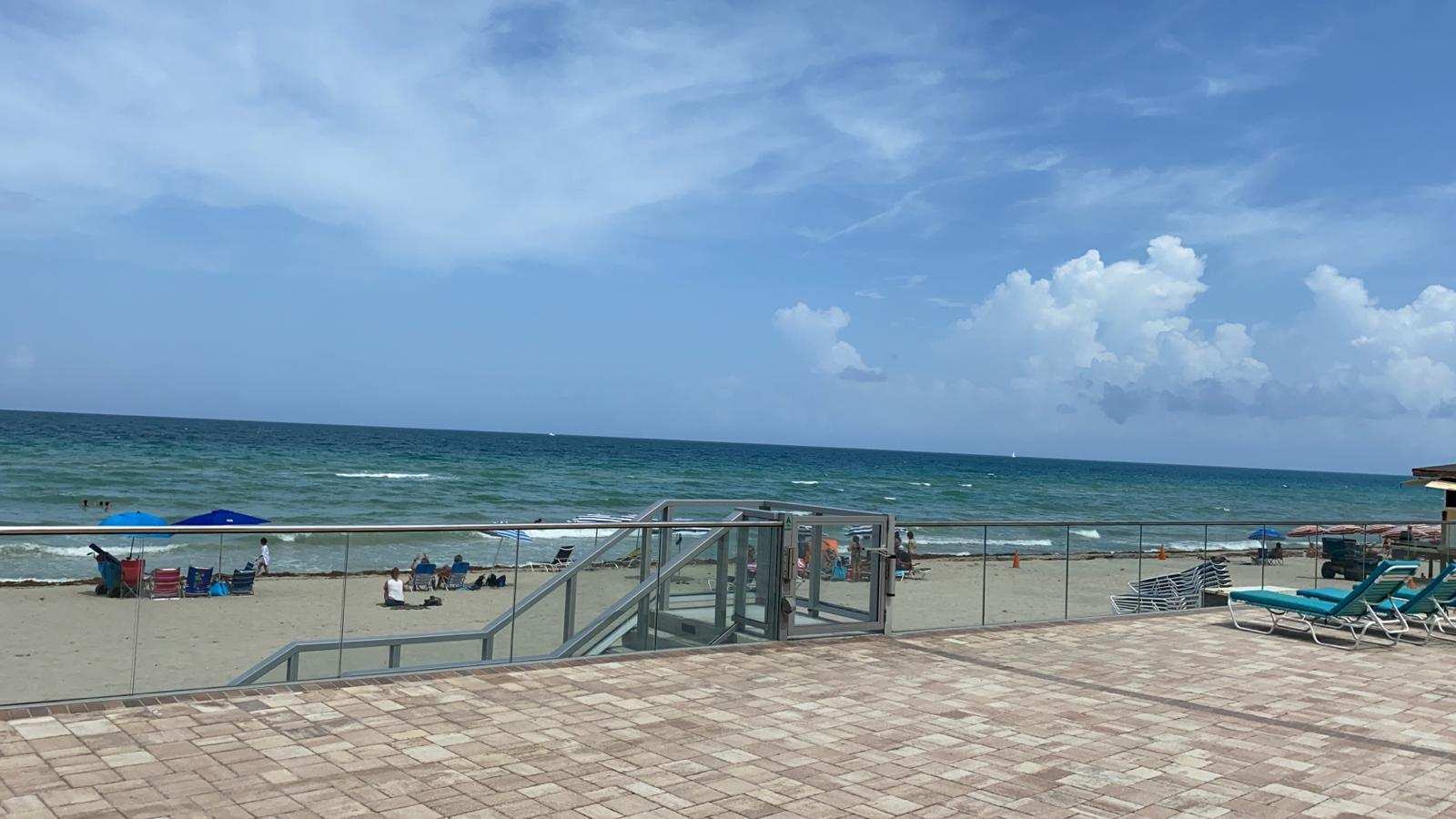 Image 4 of Sea Air Towers condominium
