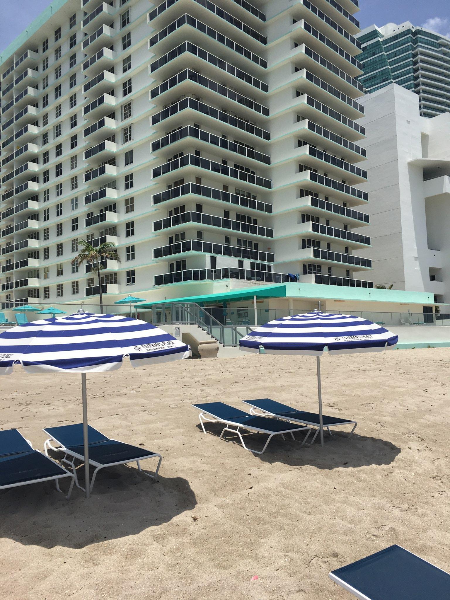 Image 3 of Sea Air Towers condominium