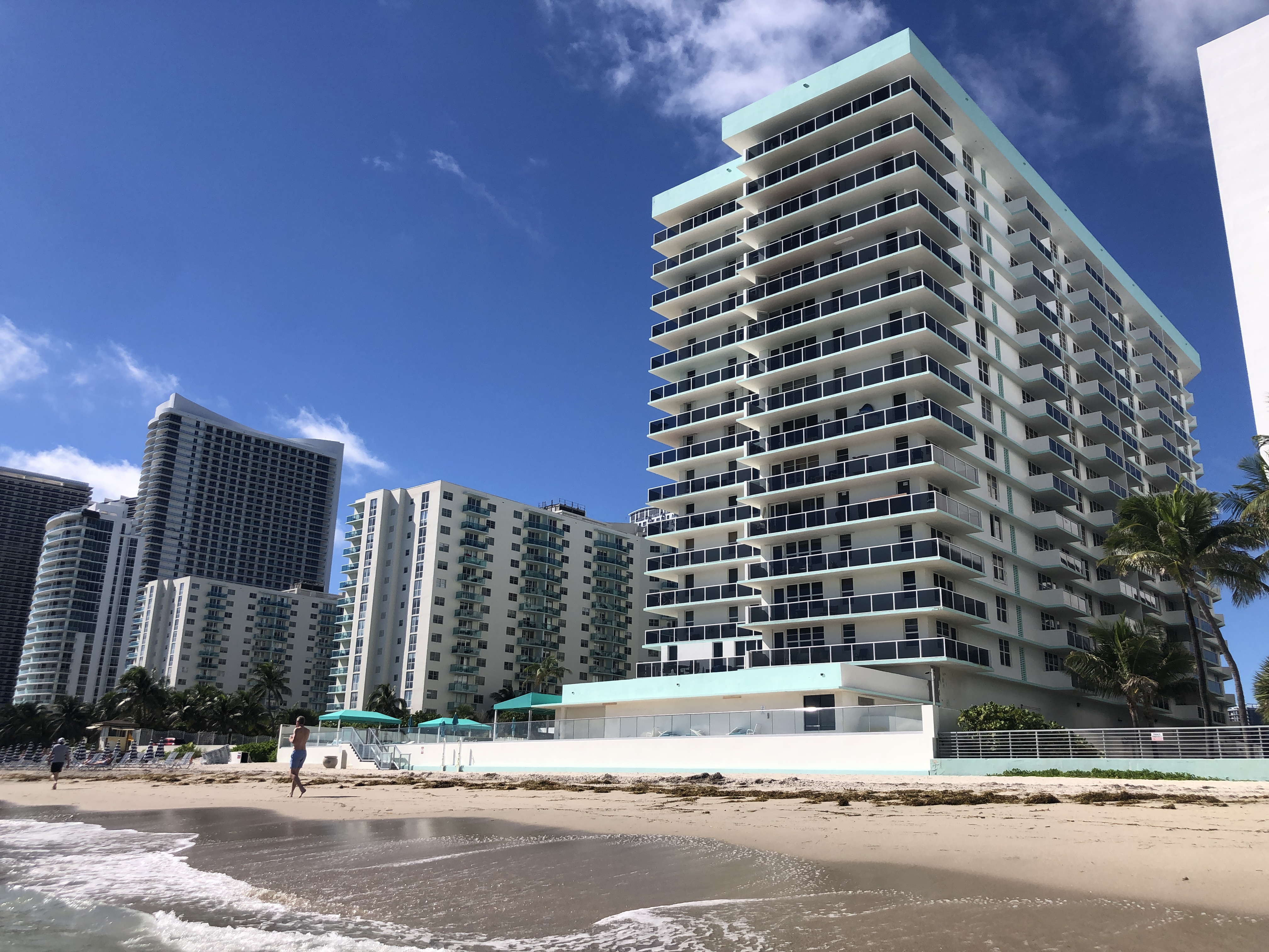 Image 2 of Sea Air Towers condominium